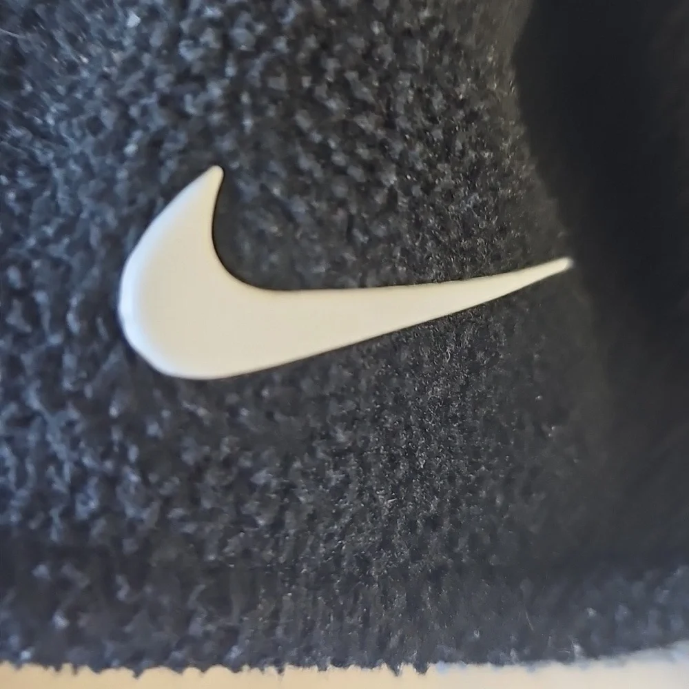 Nike Size Toddler Black Gray Fleece Beanie Hat with Chin Strap Used